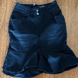 Parisian Works Black Ruffle Hem Pencil Skirt